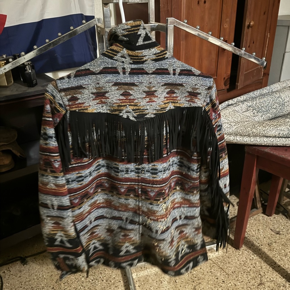 Fringe Aztec jacket - Picture 2 of 3